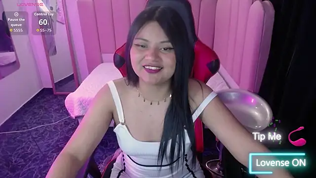 Snapshot of Athena_snaw chatting on 07/15/26, 03:12 Athena snaw online show from 07/15/26, 03:12