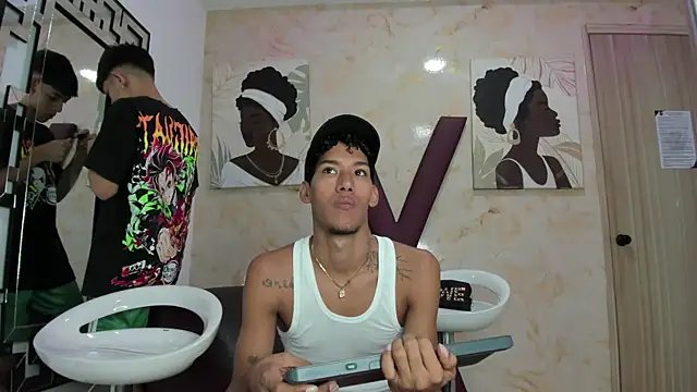 RED BOYS XXX online show from 05/27/26, 01:30