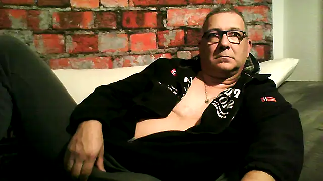 Soloyan online show from 01/06/26, 10:34