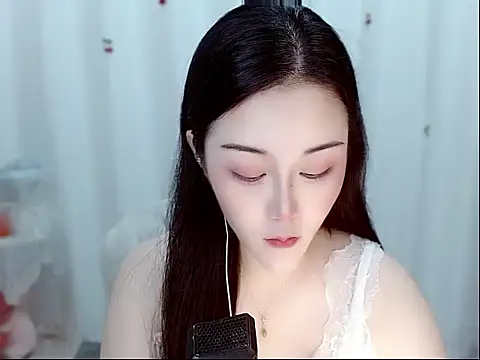 Snapshot of Amy-cnbaby chatting on 05/17/26, 01:36 Amy-cnbaby online show from 05/17/26, 01:36