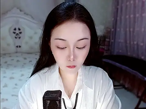 Amy-cnbaby online show from 06/27/26, 01:54