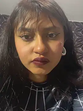 Snapshot of Noa_lau chatting on 06/20/26, 03:20 Noa lau online show from 06/20/26, 03:20