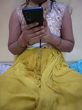 Snapshot of Seema_yadav01 chatting on 05/03/26, 05:46 Seema yadav01 online show from 05/03/26, 05:46