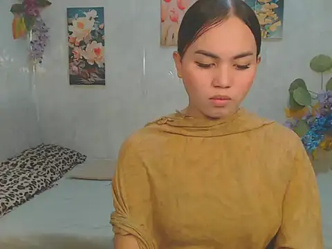 Snapshot of ur_asiankat chatting on 05/09/26, 09:53 ur asiankat online show from 05/09/26, 09:53