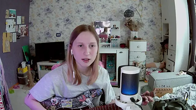 Snapshot of DeidraMeja chatting on 05/29/26, 12:25 DeidraMeja online show from 05/29/26, 12:25