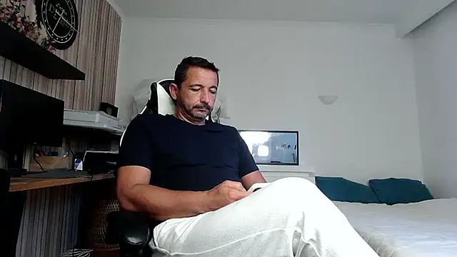 daddy3945 online show from 07/28/26, 06:20