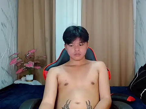 yourhotasiandoms online show from 05/03/26, 02:17