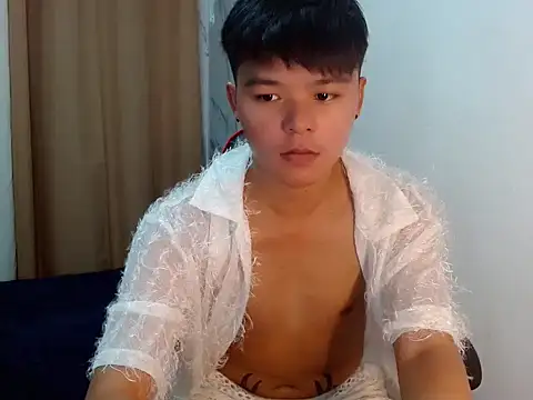 yourhotasiandoms online show from 05/11/26, 08:53