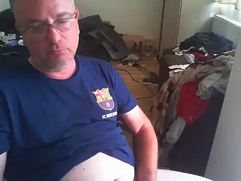 GeorgeCarlo online show from 06/01/26, 02:19