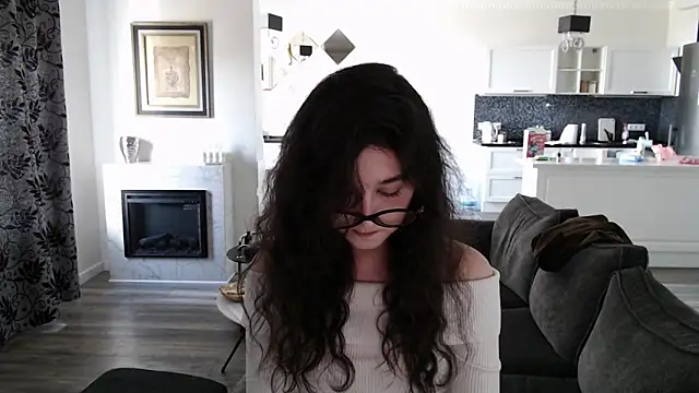 Snapshot of cute_lilia chatting on 05/03/26, 12:44 cute lilia online show from 05/03/26, 12:44