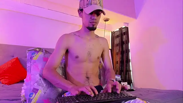 MichaelEvanss  online show from 05/16/26, 01:32