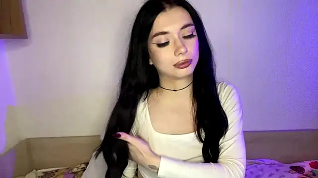 Snapshot of Roxy_secret chatting on 05/20/26, 11:38 Roxy secret online show from 05/20/26, 11:38
