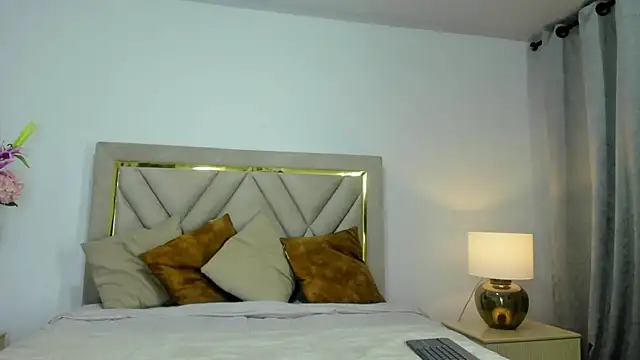 karla queen7 online show from 07/18/26, 11:25