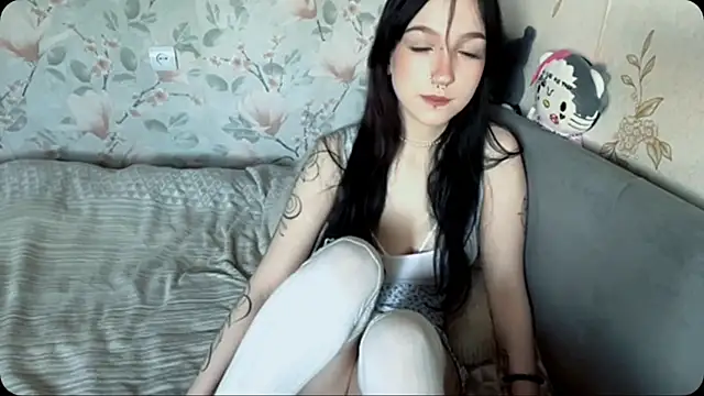 NastiLuxe online show from 05/03/26, 03:18