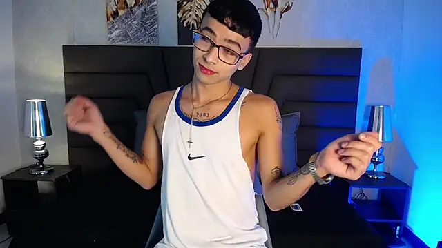 The skinny boy  online show from 05/02/26, 03:55