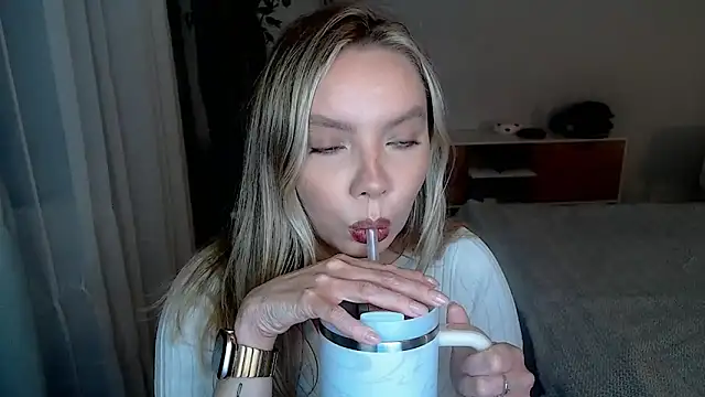 PolinaXXXXXJones online show from 06/04/26, 06:03