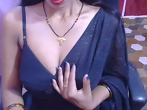 Snapshot of wild_minakshi chatting on 07/05/26, 04:52 wild minakshi online show from 07/05/26, 04:52