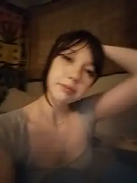 Snapshot of onyxascended chatting on 05/20/26, 05:46 onyxascended online show from 05/20/26, 05:46