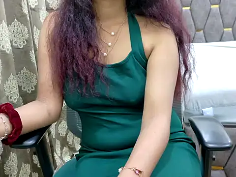 Snapshot of DR_Salini chatting on 05/24/26, 02:55 DR Salini online show from 05/24/26, 02:55