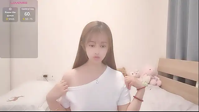 inlkitte-sweet online show from 05/11/26, 02:45