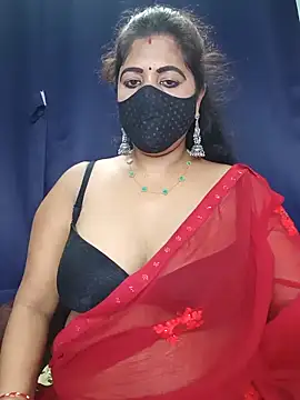 Snapshot of Polly-bhabi chatting on 05/19/26, 01:56 Polly-bhabi online show from 05/19/26, 01:56