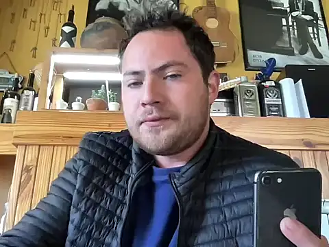 alecsgzz online show from 05/05/26, 04:04