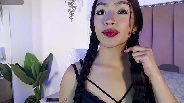 Snapshot of Littlejade_dh chatting on 05/21/26, 11:50 Littlejade dh online show from 05/21/26, 11:50