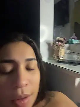 SussyFoxxx online show from 05/22/26, 04:52