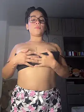SussyFoxxx online show from 06/11/26, 08:51