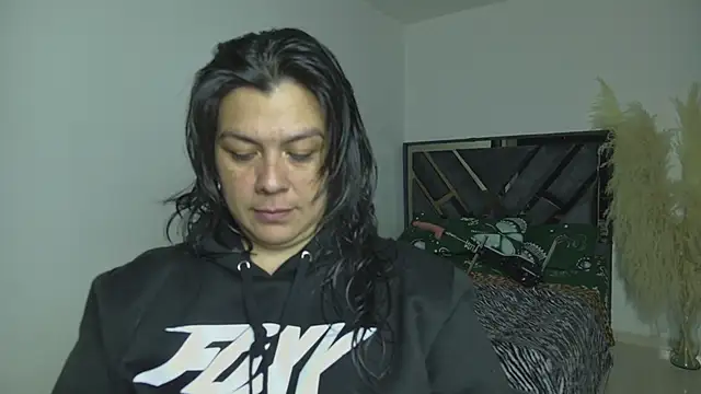 Martina Foxy01 online show from 05/11/26, 11:27