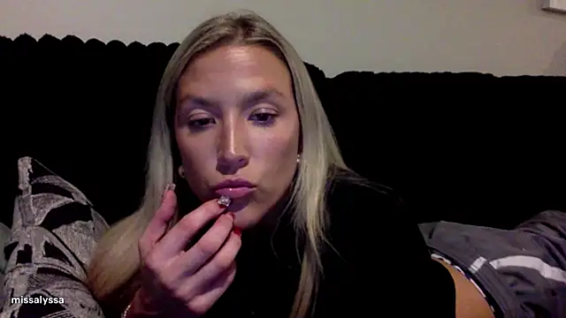 Misss alyssaaa online show from 06/04/26, 03:12