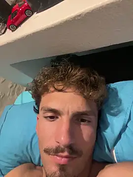 Albert daddyyy online show from 06/17/26, 08:54