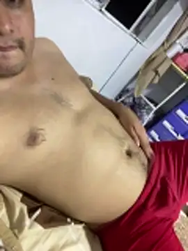 MenSexPeru online show from 06/19/26, 05:34