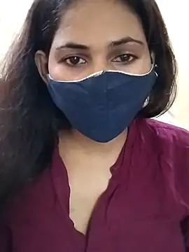Snapshot of Roji_bha chatting on 07/20/26, 10:39 Roji bha online show from 07/20/26, 10:39