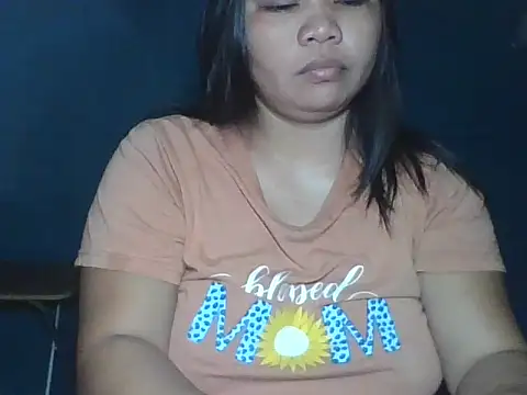 Snapshot of MommyKaye30 chatting on 08/09/26, 07:19 MommyKaye30 online show from 08/09/26, 07:19