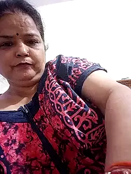 Hot-Mallika2 online show from 05/05/26, 08:55