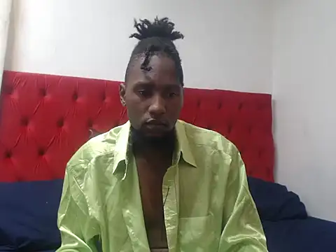 Snapshot of LabetoXXX chatting on 05/28/26, 04:15 LabetoXXX online show from 05/28/26, 04:15
