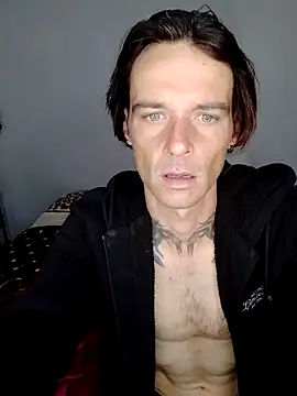 Karl004 online show from 05/02/26, 01:27