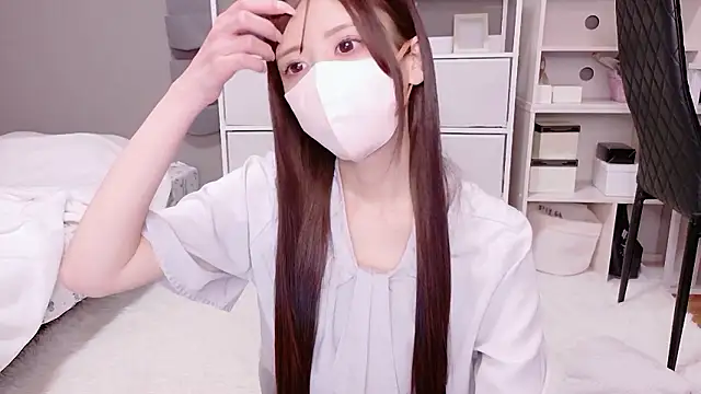 Snapshot of hina_mochi chatting on 05/09/26, 03:50 hina mochi online show from 05/09/26, 03:50