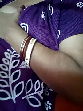 minadixit17 online show from 05/24/26, 05:07