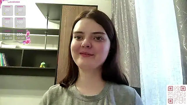 Snapshot of RebelDesiree chatting on 05/28/26, 02:03 RebelDesiree online show from 05/28/26, 02:03