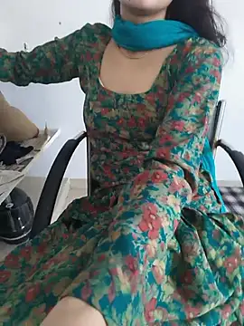 Snapshot of zoya_baby_ chatting on 06/29/26, 07:25 zoya baby online show from 06/29/26, 07:25