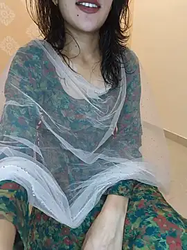Snapshot of zoya_baby_ chatting on 07/26/26, 07:37 zoya baby online show from 07/26/26, 07:37