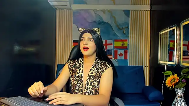 Gaby Gil  online show from 06/13/26, 01:09