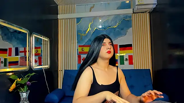 Gaby Gil  online show from 06/19/26, 01:04