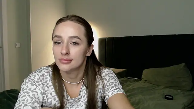 leonmessi3 online show from 05/06/26, 04:45