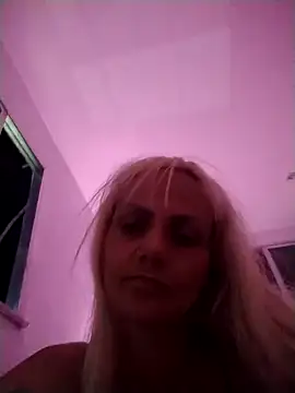 CopacabanaBlondgirl online show from 05/09/26, 05:45