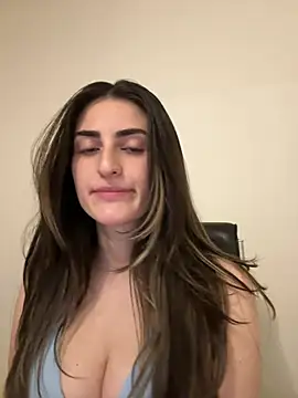 OliviaBaby- online show from 05/18/26, 07:09