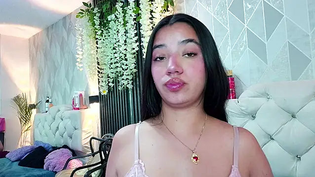 Zaira bonny online show from 06/17/26, 03:02