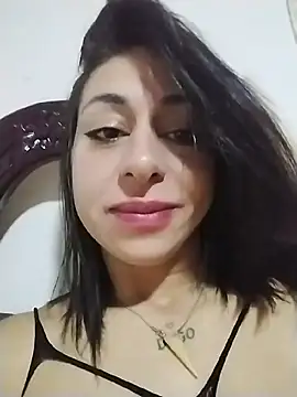 Snapshot of arianna_rouse_ chatting on 06/17/26, 02:14 arianna rouse online show from 06/17/26, 02:14